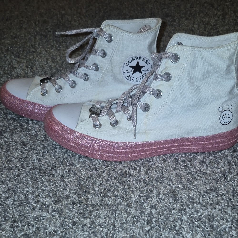 Converse Miley Cyrus High-Top Sneakers - White and Pink Glitter - Picture 2 of 5